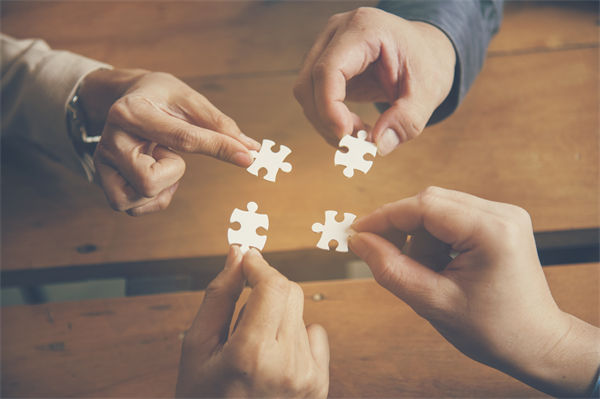 戰(zhàn)略目標層層分解后，部門協(xié)同為何反成內(nèi)耗根源？